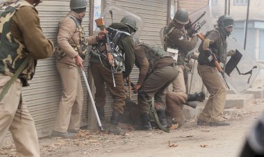 Cammu Keşmir'de çatışma: 3 şehid