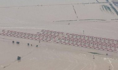 Özbekistan'da baraj duvarı çöktü, yüzlerce ev su altında kaldı