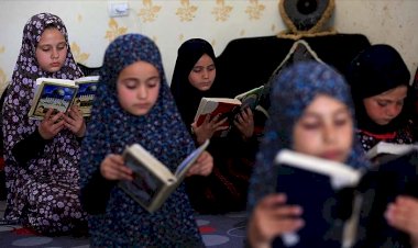 Camilerin kapalı olduğu Gazze'de hafızlık eğitimi