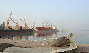 'Kızıldeniz'deki petrol tankerinden olası bir sızıntıdan ABD destekli koalisyon sorumludur'