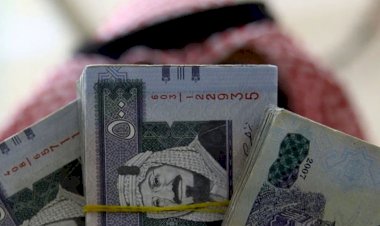 Suudi Arabistan ekonomik krizle mücadele için kemer sıkma önlemlerini artırdı