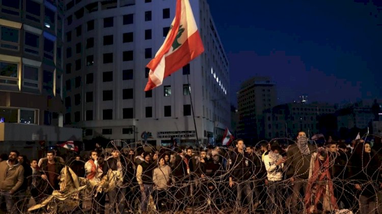 Lübnan'da hayat pahalılığı protesto edildi