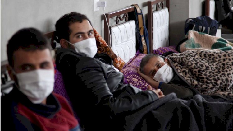 Koronavirüs salgınında vaka sayısı '1 milyarı bulabilir'