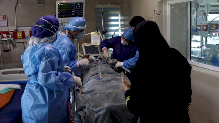 Bir ülkede daha koronavirüsten ilk ölümler yaşandı