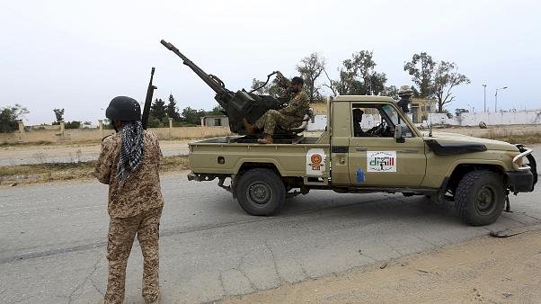 Libya'da Ubari kenti devrimciler konseyinden hükümete destek