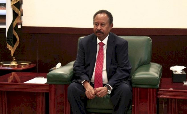 Sudan'da askerler sivil yönetime geçişte ayak diretiyor
