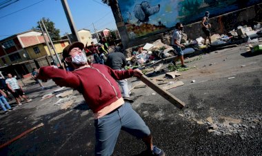 Şili’de salgın ve tecridin getirdiği açlık, yoksul mahallelerde halkı sokağa döktü