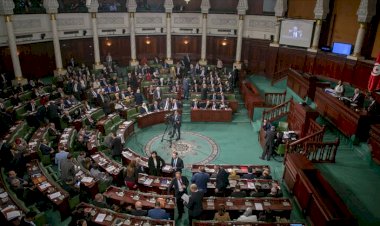 Tunus'taki Nahda Hareketi'nden 'parlamentonun feshedilmesi' çağrısına tepki