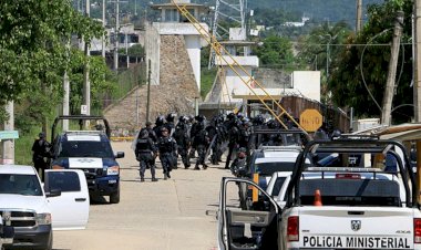 Meksika'da uyuşturucu çeteleri çatıştı: 11 ölü