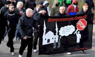 Almanya'da camiye saldırı planlayan aşırı sağcılara yönelik operasyon