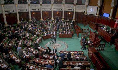 Tunus Parlamento Ofisi, İhvan'ın terör örgütü kabul edilmesi için sunulan oturum talebini reddetti