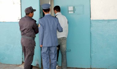 Cezayir'de 4 bin 700'den fazla mahkuma af