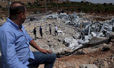 İşgalci İsrail askerleri Batı Şeria’da karantina merkezini de yıktı