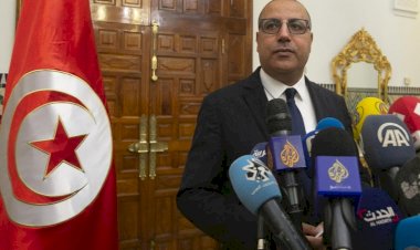 'Tunus'ta siyasilerden oluşan bir hükümetin kurulması imkansız'