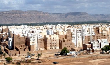 Yemen'in 'tarihi kerpiç evleri' sel tehdidi altında