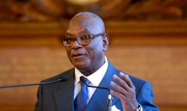 Askeri darbe girişimiyle alıkonulan Mali Cumhurbaşkanı istifa ettiğini açıkladı