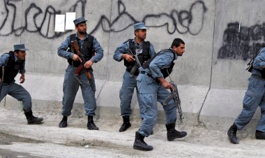 Afganistan'da karakola saldırı: 14 ölü