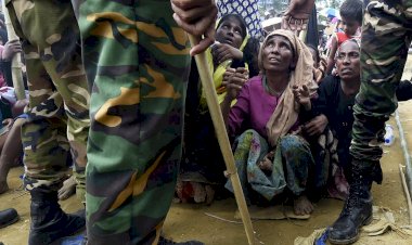 Myanmarlı askerler, Arakanlı Müslümanlara 'soykırım' yaptıklarını itiraf etti