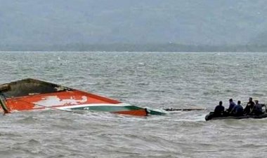 Nijerya'da tekne alabora oldu: 11 ölü