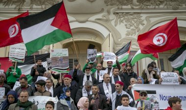 Tunus'ta İsrail-Bahreyn normalleşmesine tepkiler sürüyor