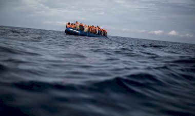 Akdeniz'de düzensiz göçmenleri taşıyan lastik botun batması sonucu 24 kişi öldü