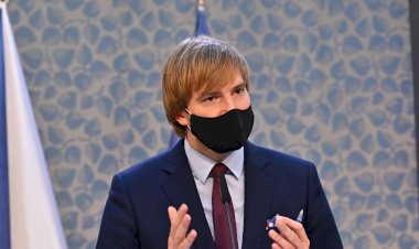 Çekya'da Kovid-19 nedeniyle Sağlık Bakanı istifa etti