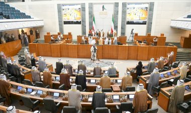 Kuveyt'in yeni Emiri zorluklarla birlik içinde mücadele çağrısında bulundu