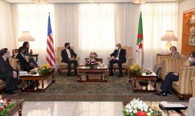 Cezayir 15 yıl sonra ilk kez ABD Savunma Bakanını ağırladı