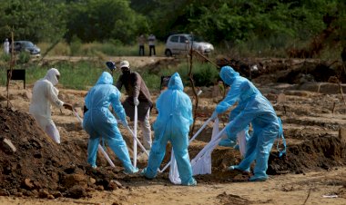 Hindistan'da Kovid-19'dan son 24 saatte 704 kişi hayatını kaybetti
