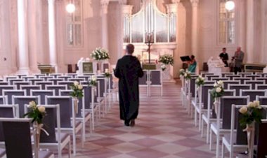 İngiltere'de kilise skandalı