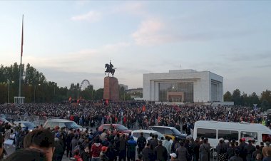 Kırgızistan'da protestolar devam ediyor