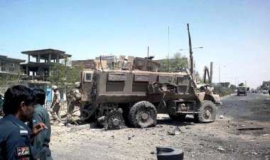 Afganistan'da bombalı saldırı: 13 ölü