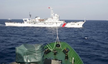 İki Çin gemisi Japonya karasularına girdi