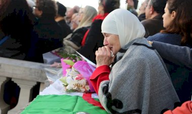 Seine Nehri'nin Cezayirli kanı aktığı gün: 1961 Paris katliamı