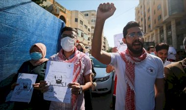 Gazzelilerden, açlık grevindeki Filistinli tutuklu Ahres için destek gösterisi