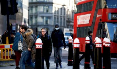 İngiltere'de günlük vaka sayısı ilk kez 20 binin üzerinde