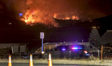 ABD'nin Colorado eyaletindeki yangınlar etkili olmaya devam ediyor