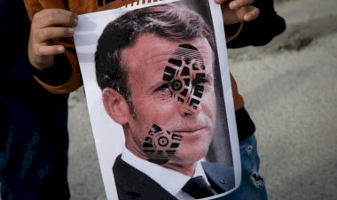 Malezya ve Endonezya: Macron'un İslam karşıtı karikatürlere izin vermesi kasıtlı