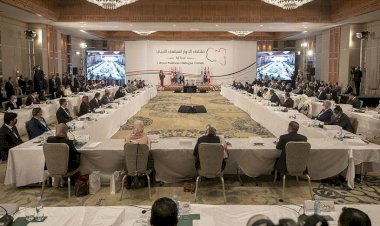 Libya'da taraflar geçiş döneminin Başkanlık Konseyi ve hükümetinin yetkilerini tartışıyor