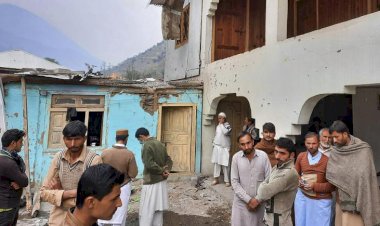 Hindistan ve Pakistan birlikleri Keşmir'de çatıştı: En az 15 ölü, 30'dan fazla yaralı