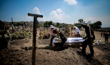 Meksika'da Kovid-19 kaynaklı ölümler 100 bini aştı