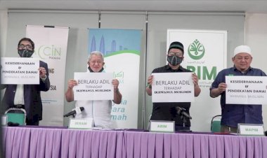 Malezyalı sivil toplum kuruluşları, Müslüman Kardeşler'in terör örgütü kabul edilmesini kınadı