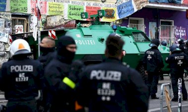 Almanya'da aşırı sağcı şüphelisiyle polis ve itfaiyeye yönelik operasyon