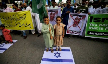 Pakistan siyonist rejime karşı geleneksel politikasını gözden geçirmeye zorlanıyor