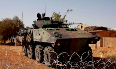 Mali'de 3 Fransız üssüne roketli saldırı düzenlendi