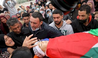 Annesinin son kez sarıldığı Şehid Ali ebediyete uğurlandı