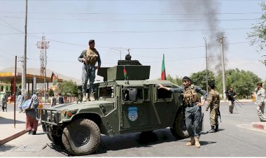Afganistan'da bomba yüklü araçla saldırı: 3 ölü