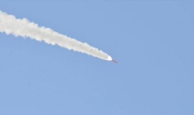 Husiler: Suudi Arabistan'ın Cazan bölgesini vurduk