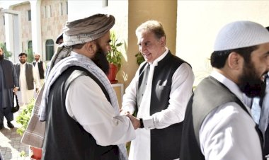 Taliban heyeti barış görüşmelerini ele almak için Pakistan’da