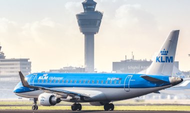 Yeni Covid-19 türü sebebiyle Hollanda İngiltere'den uçuşları yasakladı